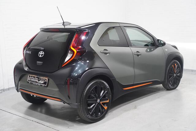 Toyota AYGO X 1.0 VVT-i S-CVT Limited Navigatie Camera NAP Adapative cruise Apple Carplay Led koplampen PDC v+a