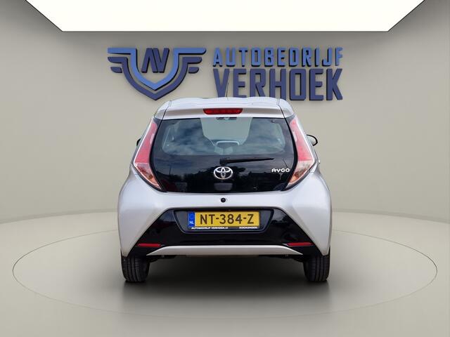 Toyota AYGO 1.0 VVT-i x-pure Clima - Camera - Lichtmetalen velgen