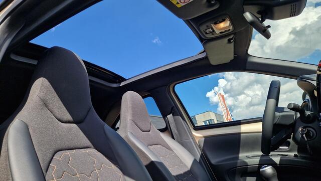 Toyota AYGO X 1.0 VVT-i MT Envy cabriodak.