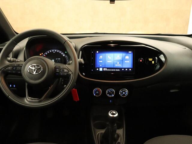 Toyota AYGO X 1.0 VVT-i MT Play - ORIGINEEL NEDERLANDSE AUTO - ADAPTIEVE CRUISE CONTROL - ACHTERUITRIJCAMERA - AIRCO - APPLE CARPLAY/ANDROID AUTO - ELEKTRONISCHE RAMEN VOORZIJDE - LED DAGRIJVERLICHTING