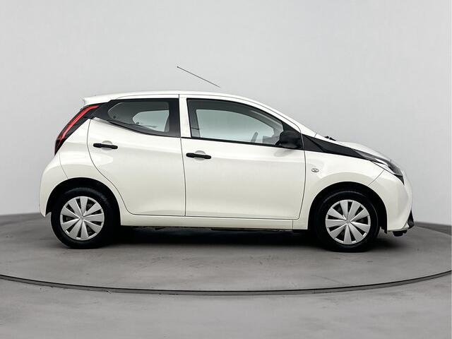 Toyota AYGO 1.0 VVT-i x-fun