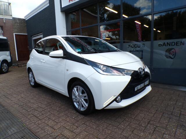 Toyota AYGO 1.0 VVT-i 5-Drs White Edition NIEUW STAAT!