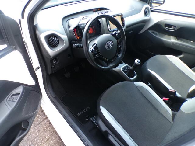 Toyota AYGO 1.0 VVT-i 5-Drs White Edition NIEUW STAAT!