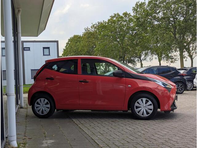 Toyota AYGO 1.0 VVT-i x-fun | Airco | Bluetooth | Elek. Ramen | Led dagrijverlichting