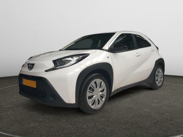 Toyota AYGO X 1.0 VVT-i MT Play Limited | Airco | DAB | Stoelverwarming | Achteruitrijcamera | Bluetooth |