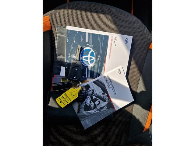 Toyota AYGO 1.0 VVT-i x-JBL AUTOMAAT Apple Carplay/Android Auto , All-in Rijklaarprijs