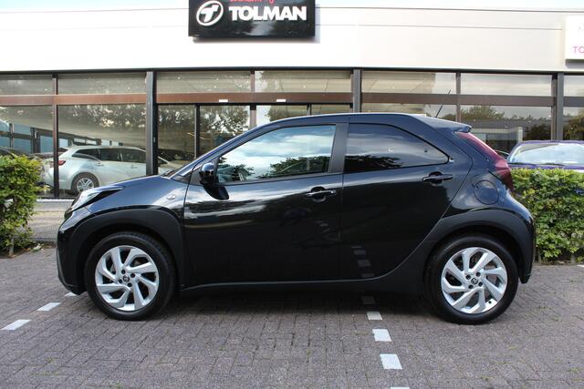 Toyota AYGO X 1.0 VVT-i MT First | Rijklaar | Clima | LED | Stoelverw. | Privacyglass | Apple/Android | Camera | Adaptive cruise