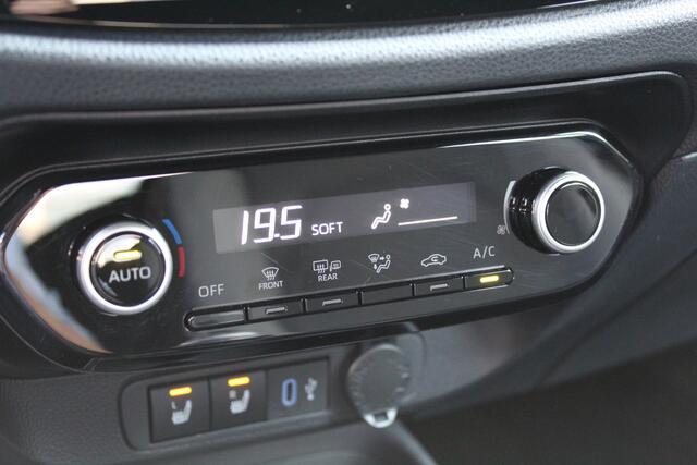 Toyota AYGO X 1.0 VVT-i MT First | Rijklaar | Clima | LED | Stoelverw. | Privacyglass | Apple/Android | Camera | Adaptive cruise