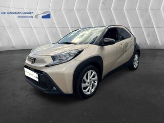 toyota-aygo-x-1.0-vvt-i-s-cvt-first