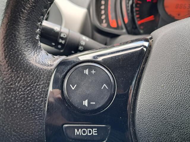 Toyota AYGO 1.0 VVT-i x-play | Airco | Camera! | 1e Eigenaar | Ndl auto | RIJKLAARPRIJS INCL 12 MAANDEN GARANTIE EN BEURT