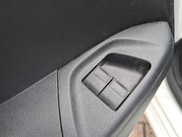 Toyota AYGO 1.0 VVT-i x-play | Airco | Camera! | 1e Eigenaar | Ndl auto | RIJKLAARPRIJS INCL 12 MAANDEN GARANTIE EN BEURT