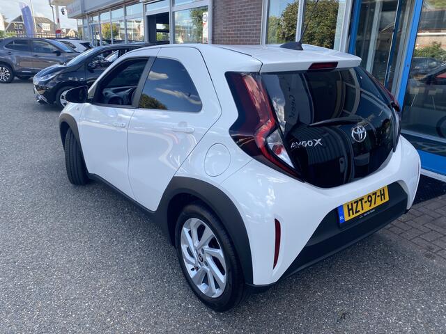Toyota AYGO X 1.0 VVT-i MT First Lichtmetaal Stoelverwarming