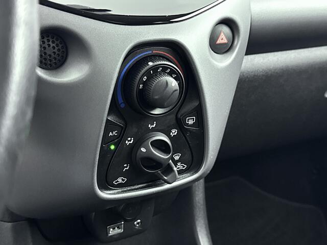 Toyota AYGO 1.0 VVT-i x-play | Apple Carplay & Android Auto | Parkeercamera |