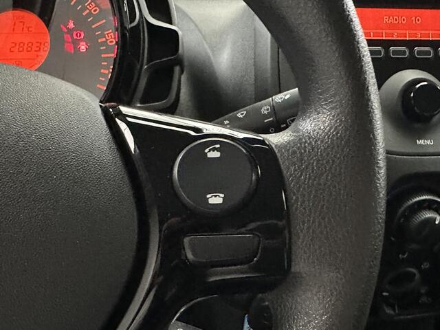 Toyota AYGO 1.0 VVT-i x-fun