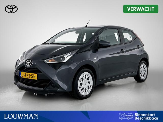 Toyota AYGO 1.0 VVT-i x-play Automaat | 1e Eigenaar | Dealer Onderhouden | Apple Carplay / Android Auto | Camera |