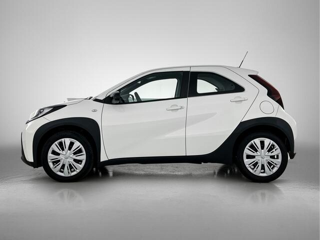 Toyota AYGO X 1.0 VVT-i MT Play