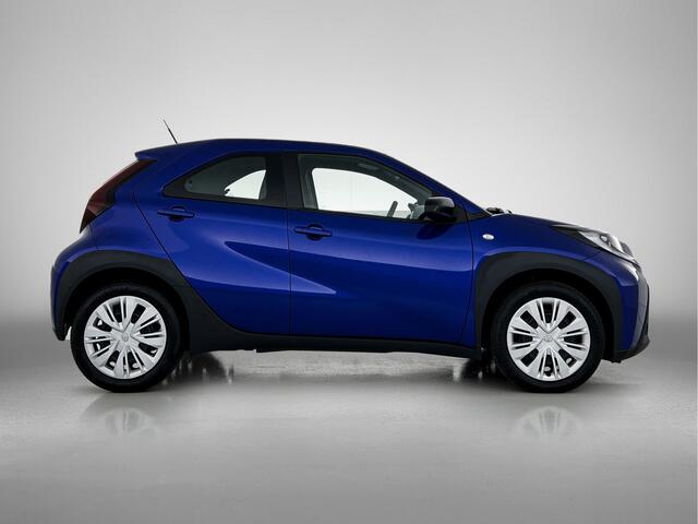 Toyota AYGO X 1.0 VVT-i MT Play