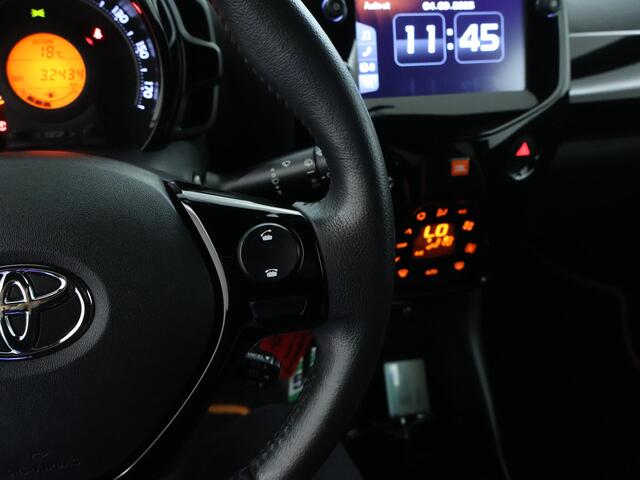 Toyota AYGO 1.0 VVT-i JBL