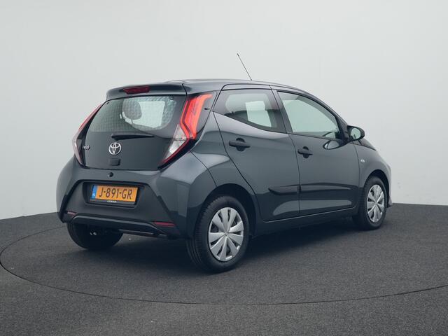 Toyota AYGO 1.0 VVT-i x-fun