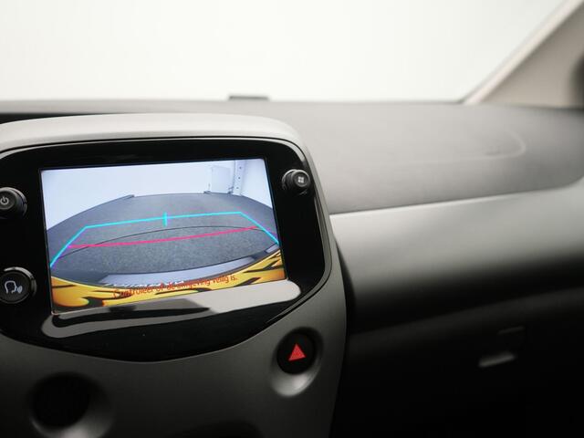 Toyota AYGO 1.0 VVT-i x-joy | 1e eigenaar | Achteruitrijcamera | Climate Control |