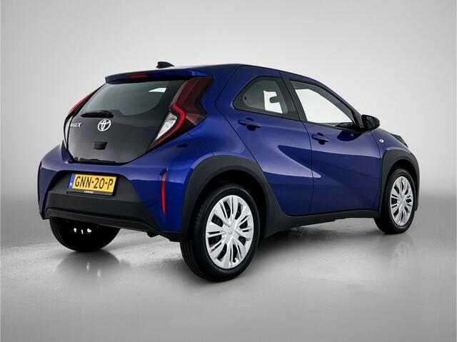 Toyota AYGO X 1.0 VVT-i MT Play