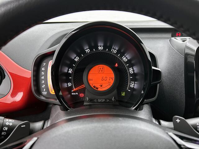 Toyota AYGO 1.0 VVT-i x-cite | Bi-Tone | Half Leder | Lichtmetaal |