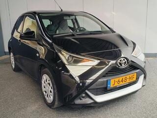 toyota-aygo-1.0-vvt-i-x-play-automa