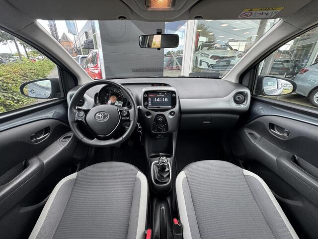 Toyota AYGO 1.0 VVT-i x-play | Eerste Eigenaar | Dealeronderhouden| Unieke Km-Stand | Achteruitrijcamera | Apple Carplay/Android Auto | Enz...