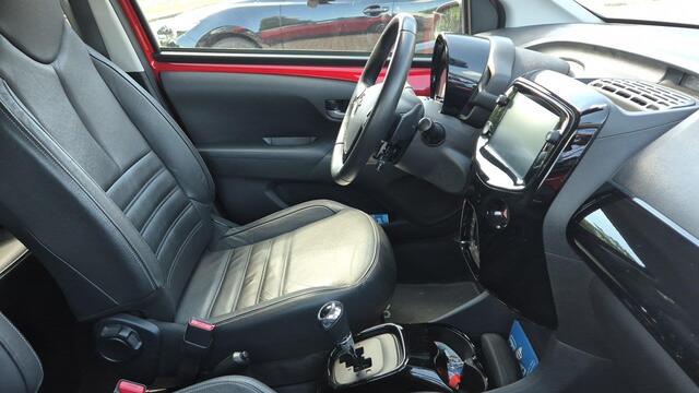 Toyota AYGO 1.0 VVT-i x-clusiv