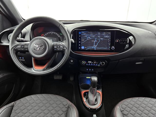 Toyota AYGO X 1.0 VVT-i S-CVT Premium | Full map navigatie | 18'' LM velgen | Adaptive cruise control | Keyless Entry | Stoelverwarming | Privacy glass |