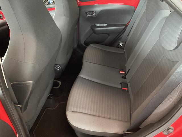 Toyota AYGO 1.0 VVT-i x-play