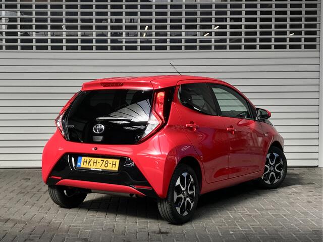 Toyota AYGO 1.0 VVT-i X-clusiv Rijklaarprijs!