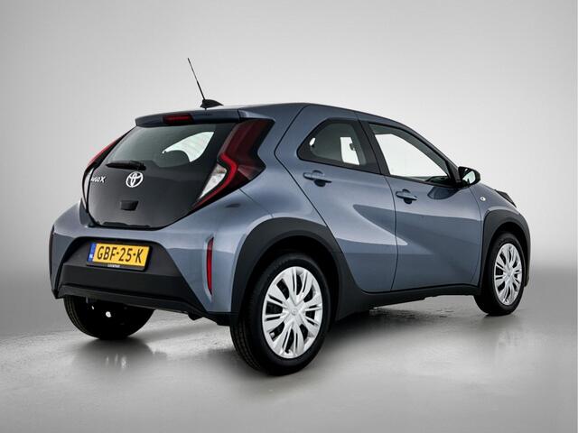 Toyota AYGO X 1.0 VVT-i MT Play