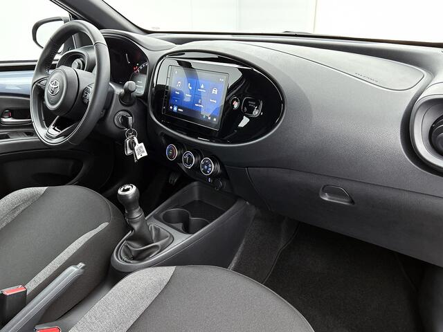 Toyota AYGO X 1.0 VVT-i MT Play