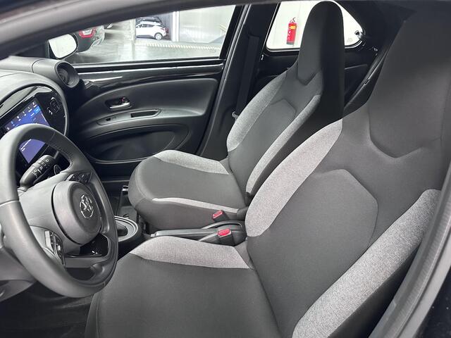 Toyota AYGO X 1.0 VVT-i S-CVT Play