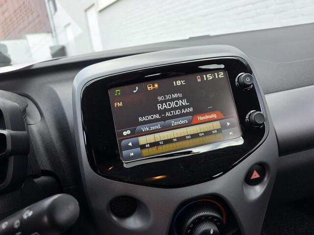 Toyota AYGO 1.0 VVT-i x-play AUT! Camera! Apk 7-2026! VERWACHT!!