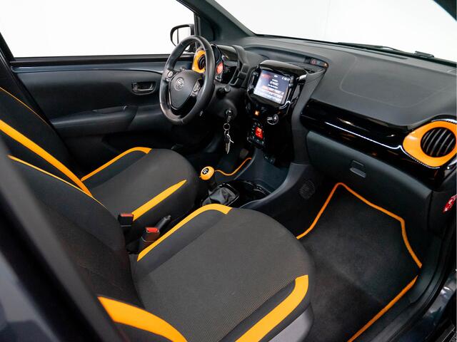 Toyota AYGO 1.0 VVT-i x-JBL