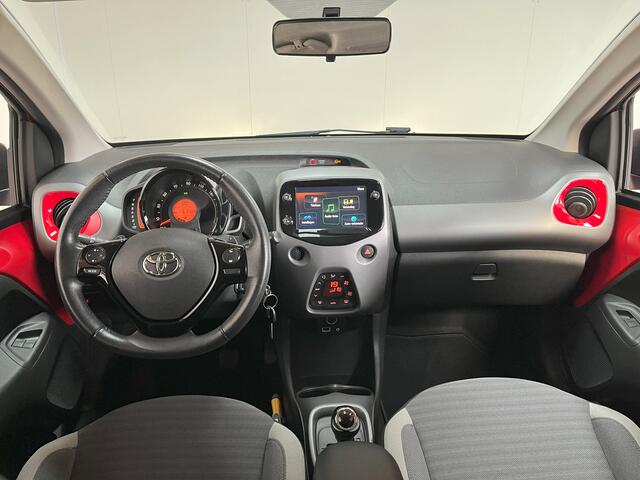 Toyota AYGO 1.0 VVT-i x-joy Automaat 1e eig dealer onderhouden Apple carplay