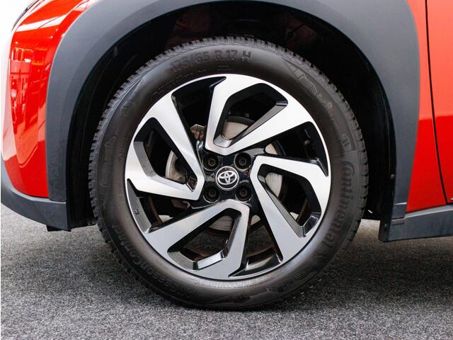 Toyota AYGO 1.0 VVT-i MT Premium | Navigatie | Camera | Stoelverwarming