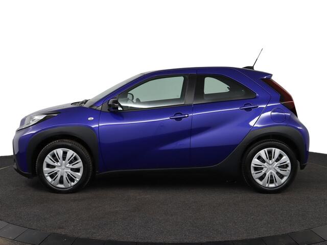 Toyota AYGO X 1.0 VVT-i MT Play