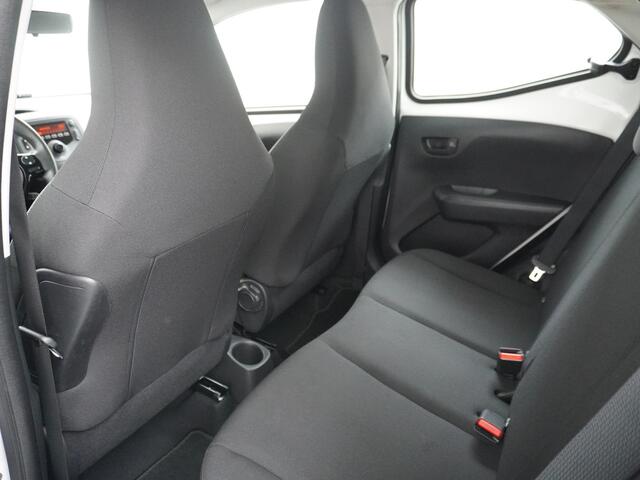 Toyota AYGO 1.0 VVT-i 5Drs Airco Cruise Control Led X-Fun Bluetooth Carkit Isofix