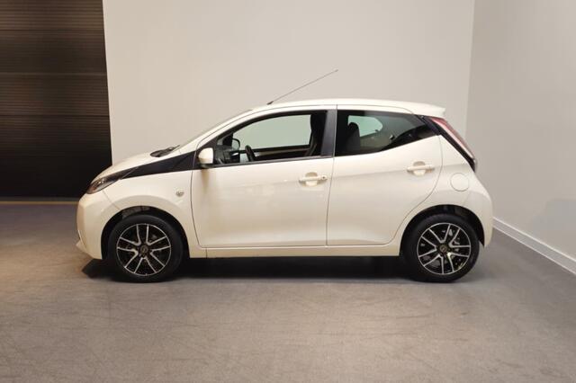 Toyota AYGO 1.0 VVT-i x-fun - Airco - LM velgen