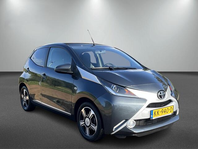 Toyota AYGO 1.0 VVT-i x-clusiv