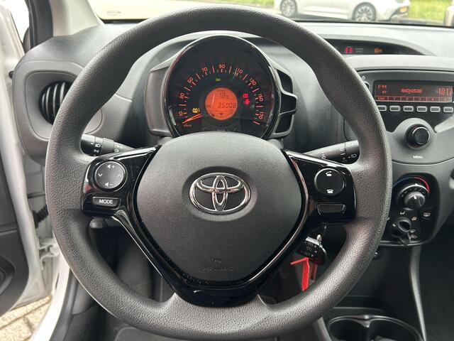 Toyota AYGO 1.0 VVT-i x-fun