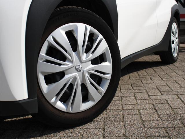 Toyota AYGO X 1.0 VVT-i MT Play Achteruitrijcamera, Cruise Control Adaptief, Airco, Apple Carplay/Android Auto