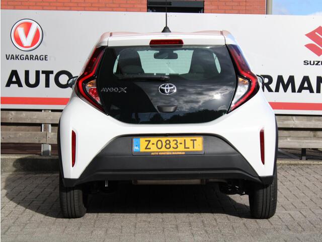 Toyota AYGO X 1.0 VVT-i MT Play Achteruitrijcamera, Airco, Adaptieve Cruise Control, Apple Carplay/Android Auto