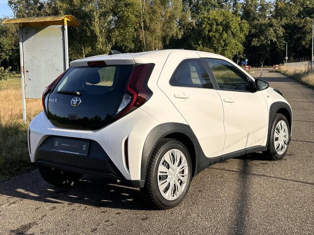 Toyota AYGO X 1.0 VVT-i S-CVT Play Automaat | Carplay | Camera