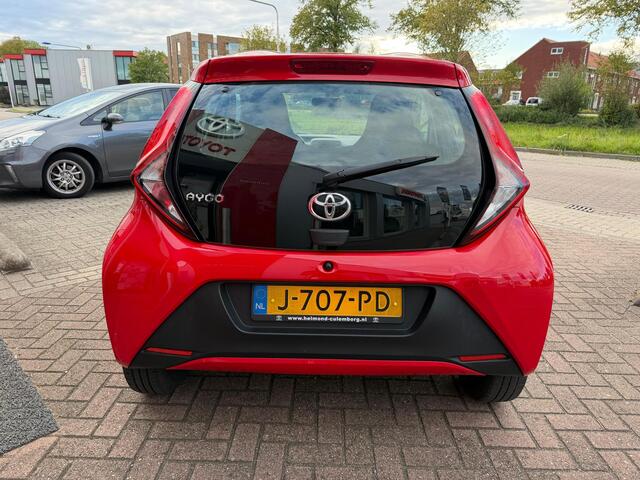 Toyota AYGO 1.0 VVT-i x-fun