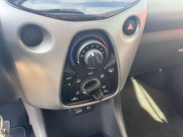 Toyota AYGO 1.0 VVT-i x-play