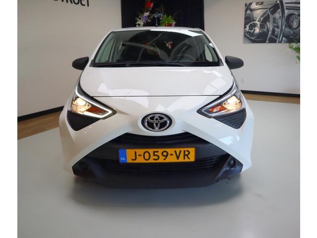 Toyota AYGO 1.0 VVT-i x-fun | cruise | ac | voll.dealer oh | led | jaarbeurt